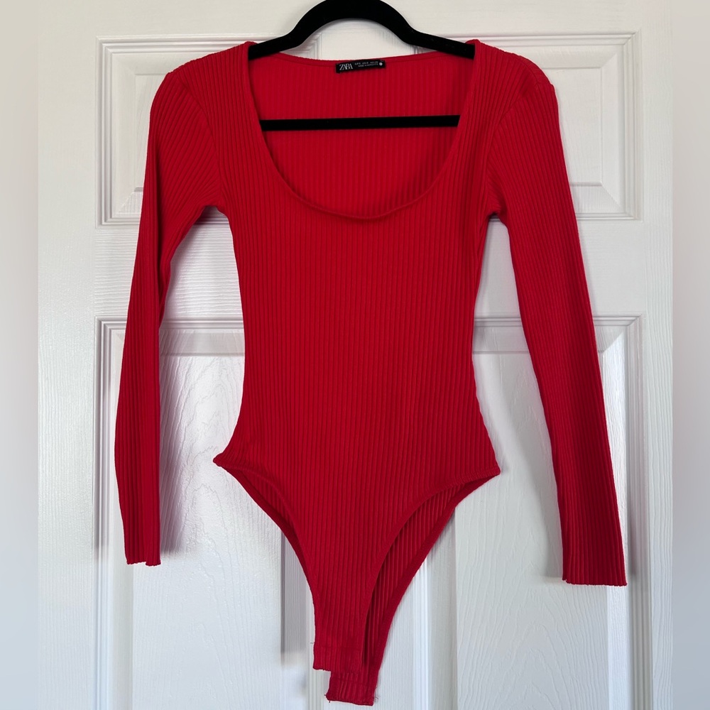 Zara red ribbed bodysuit, size S